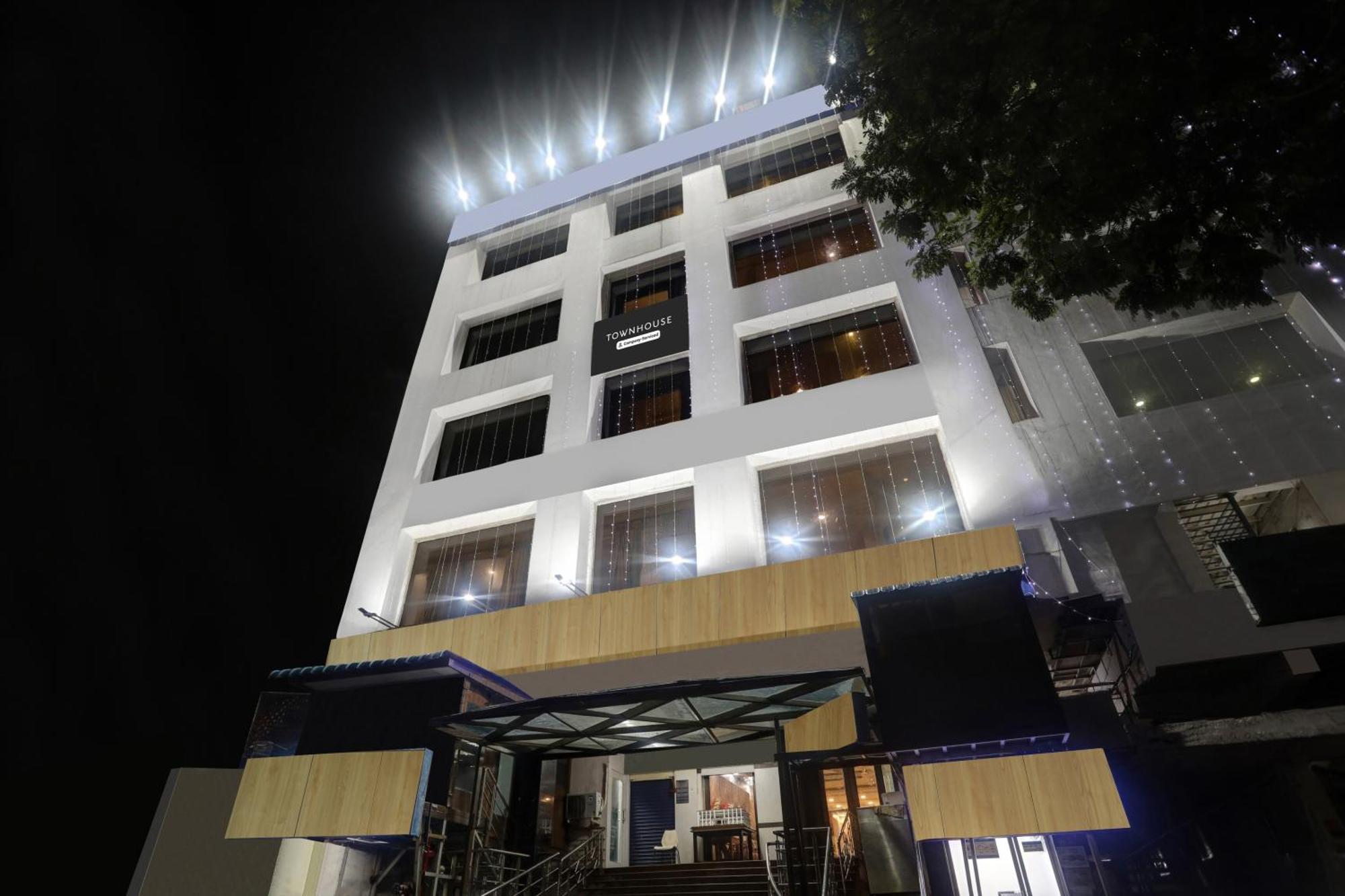 فندق Townhouse Eluru المظهر الخارجي الصورة